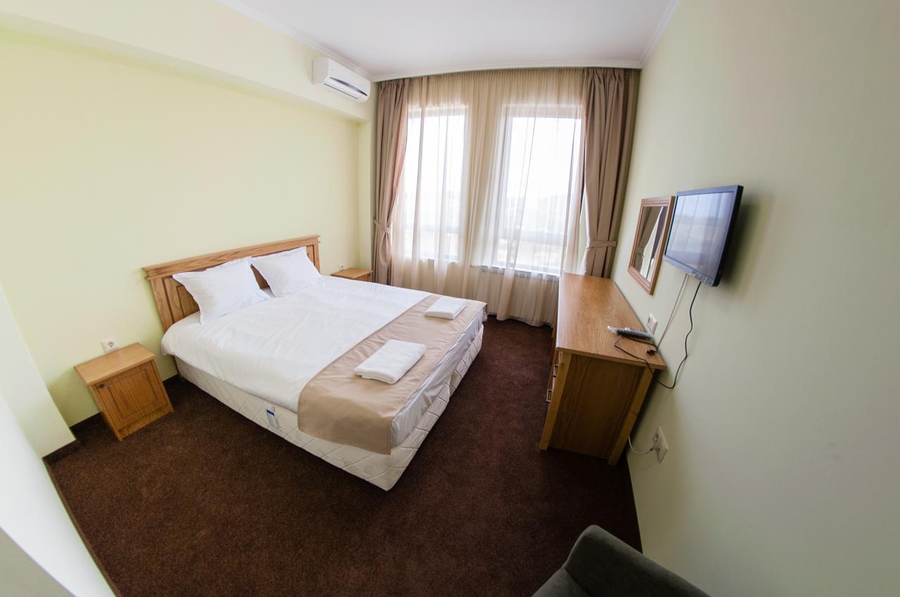 تارغوفيشته Hotel Chateau Des Bergers المظهر الخارجي الصورة